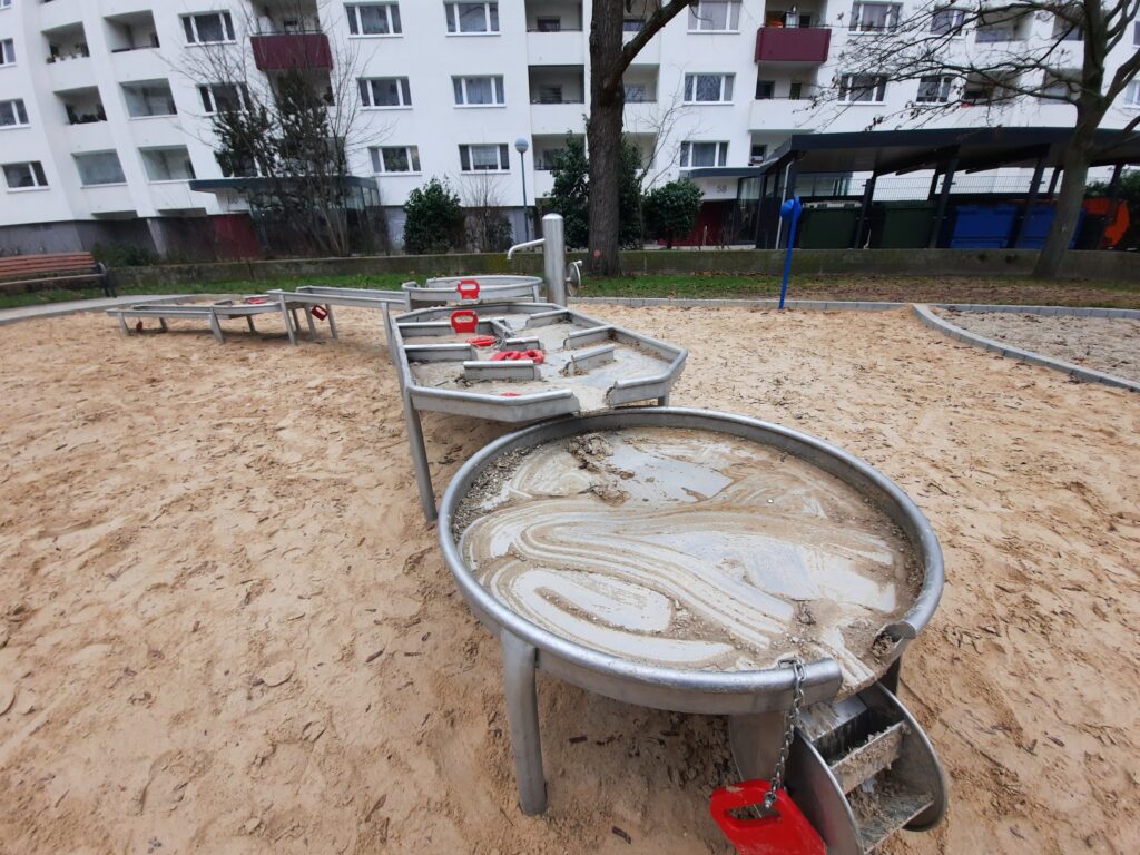 spielplatz sbr west